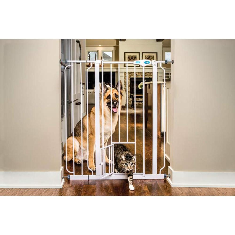 Dog Gate with Cat Gate Opening